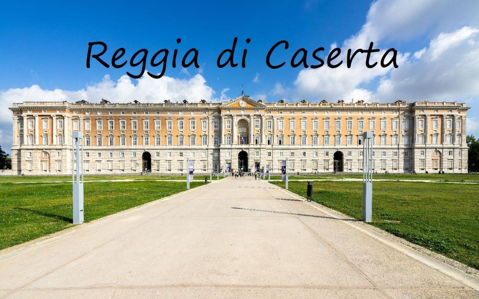 Ab House Caserta - Reggia Di Caserta E Stazione Fs A Cinque Minuti In Auto Eksteriør billede